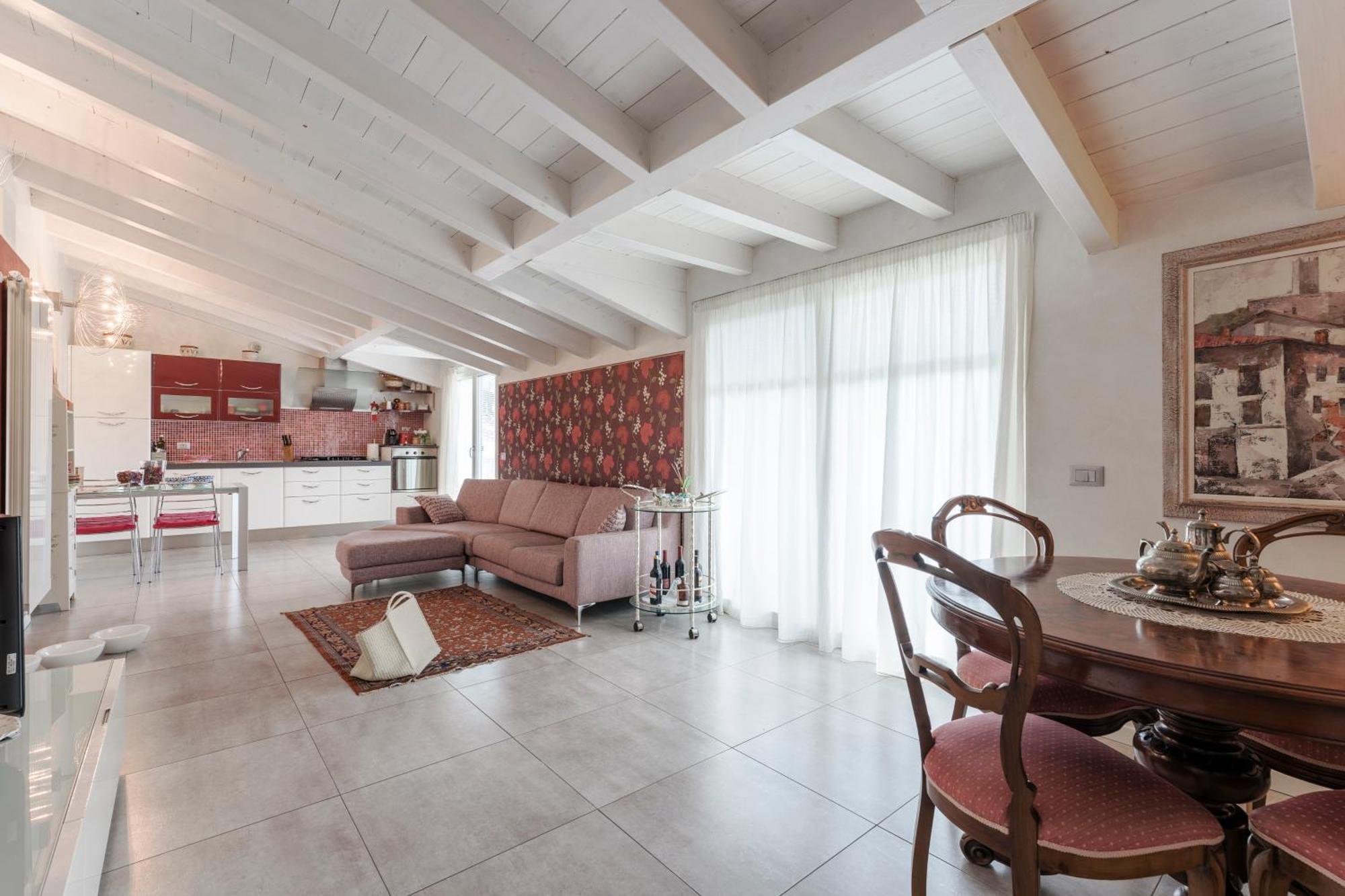 Matteotti Apartments Desenzano del Garda Exterior photo